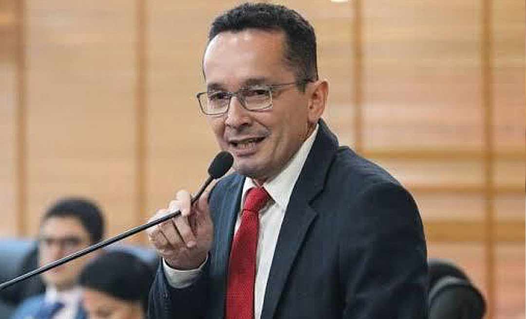 Adailton Cruz destaca preocupação com possível suspensão do serviço de transplante renal no Acre